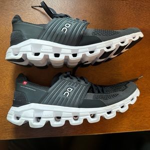 On running Cloudswift sneaker - black - women’s 11